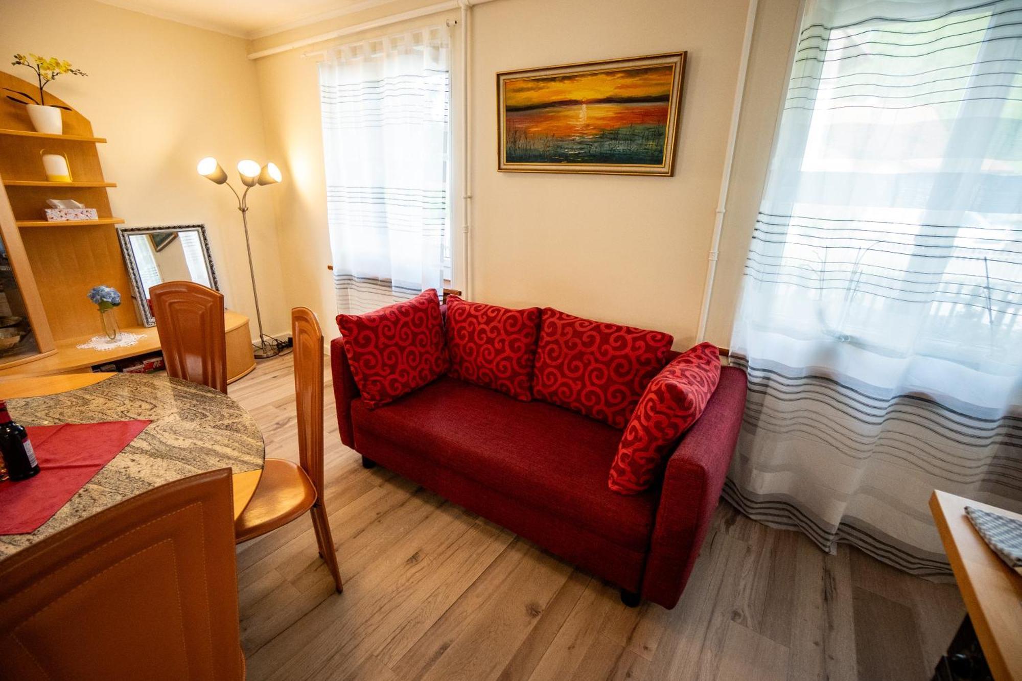 Gemuetliche Wohnung Mit Terasse Und Feuerstelle Lengnau Exterior foto