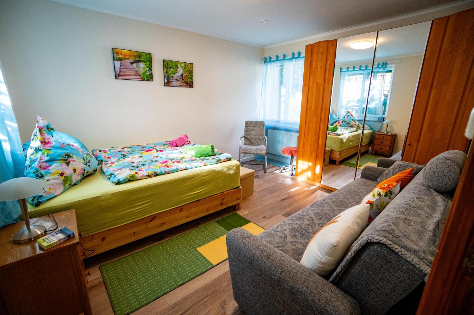 Gemuetliche Wohnung Mit Terasse Und Feuerstelle Lengnau Exterior foto